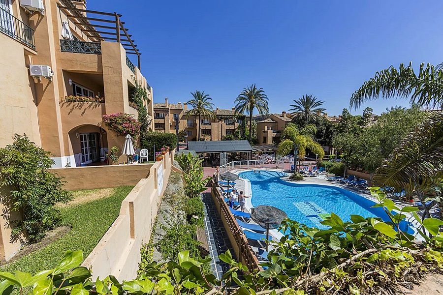 Mijas Costa Oasis By Grangefield Oasis Club Aparthotel Sitio de Calahonda Eksteriør bilde